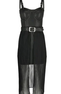 Czarna gotycka sukienka z plisowanym trenem NIGHT MIST-Restyle Outlet