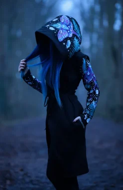 ENCHANTED FOREST HOODIE Bluza z haftem ćma i paproć-Restyle Best