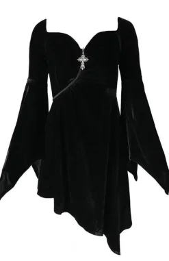 Sukienka z dekoltem serduszko VAMP DRESS-Restyle New