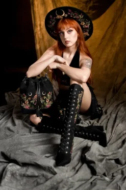 WILDFLOWER kapelusz z księżycem i roślinami-Restyle Hot